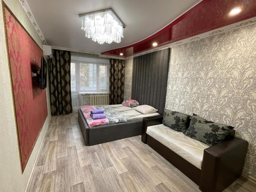 Лермонтова 91 Apartman Pavlodar Kültér fotó